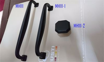 Tay nắm nhập khẩu made in Italia màu đen mờ MH111